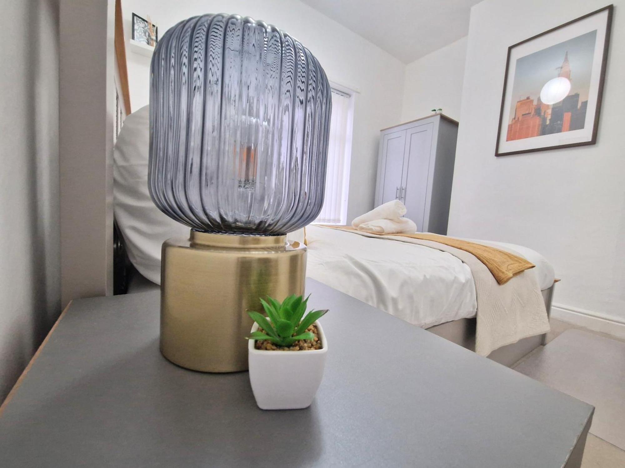 Holiday home Modern House Close To Etihad, Coop Live, Centre, Ideal For Groups, Families & Work, Free Parking Manchester